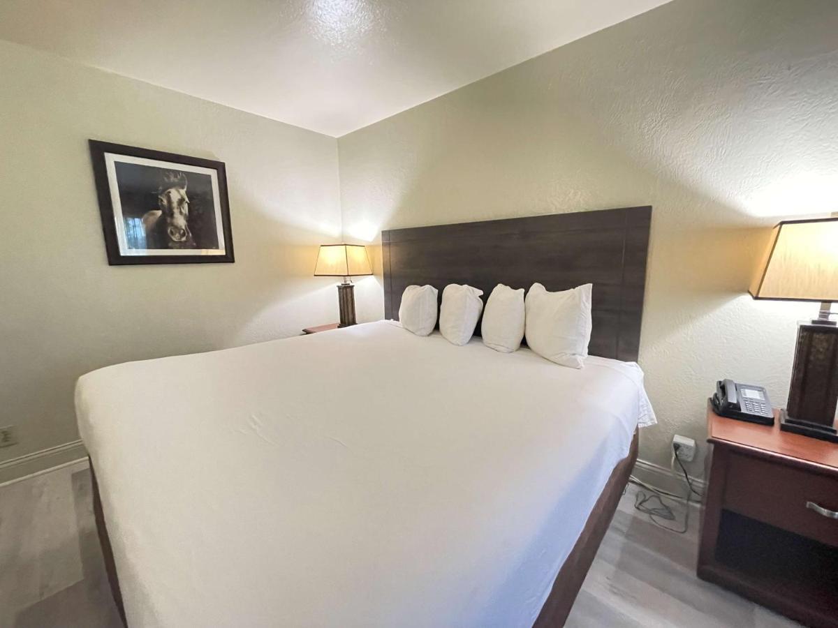 Surestay Plus By Best Western Lawton Dış mekan fotoğraf