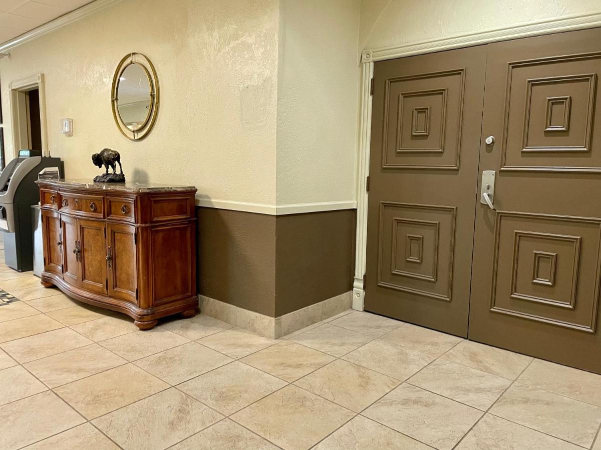 Surestay Plus By Best Western Lawton Dış mekan fotoğraf